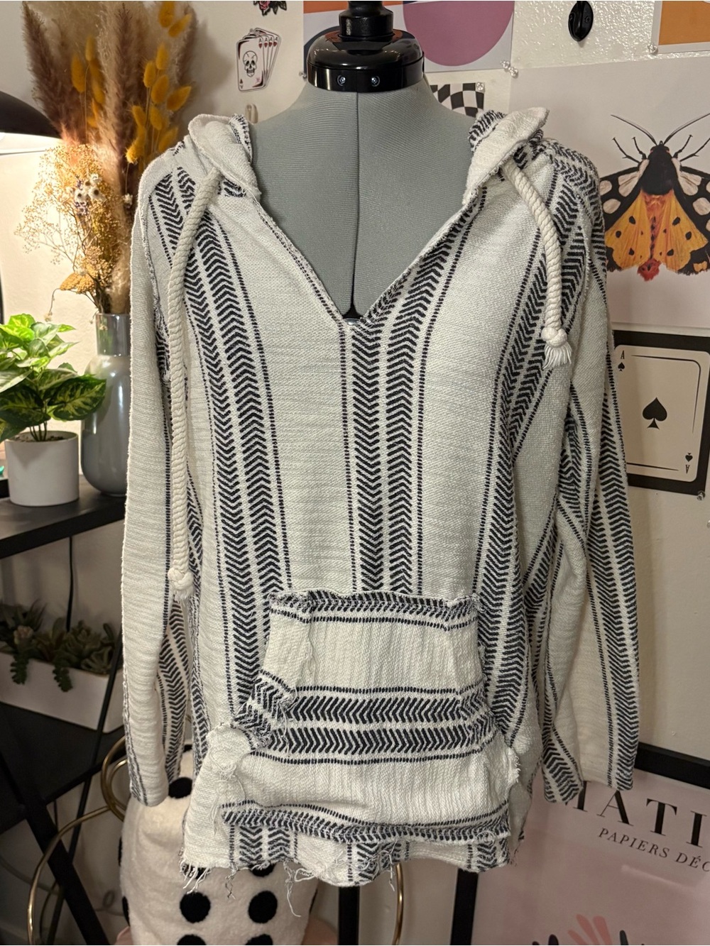 Ocean Drive Baja Striped Pullover Hoodie Size M